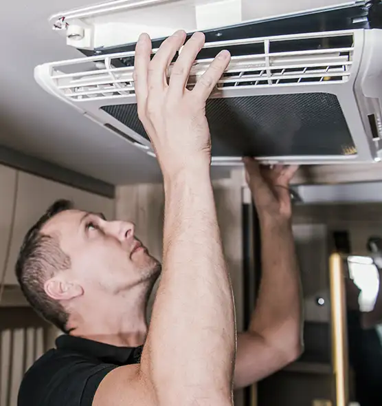  Professional Licensed And Insured Cleaners in Roanoke, VA